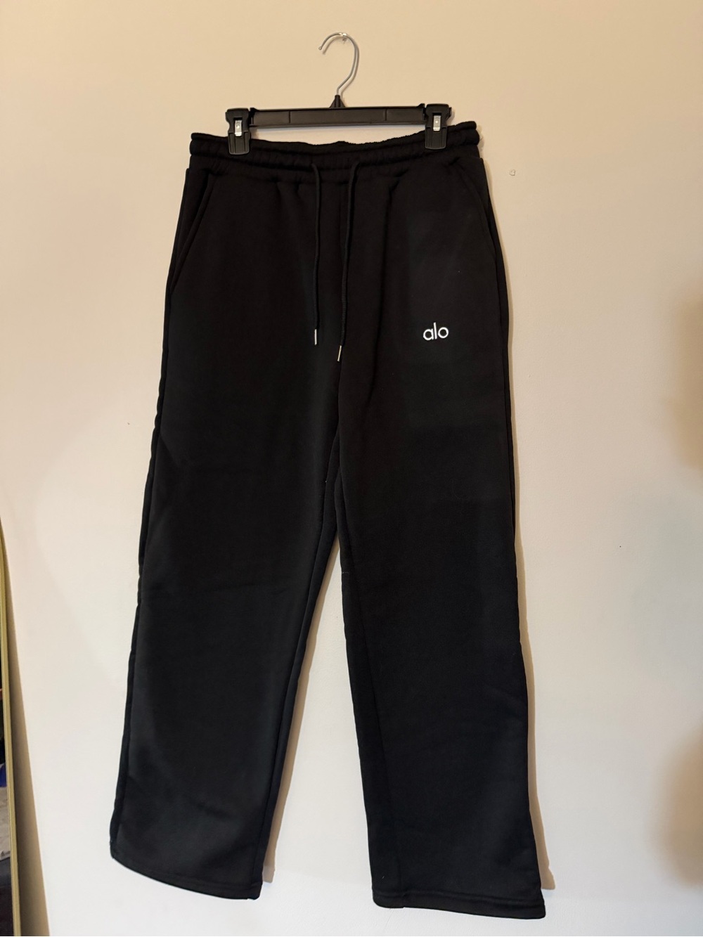 Alo sweatpants